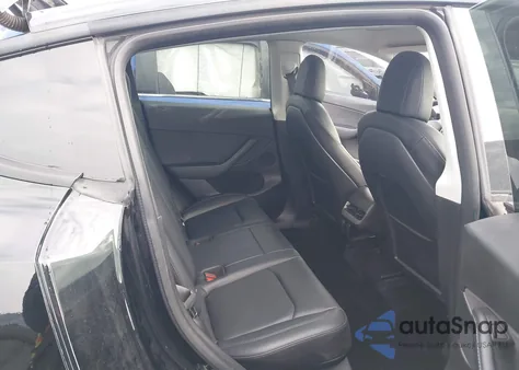 2022 Tesla Model Y Long Range Dual Motor All-Wheel Drive из США, поврежденный, VIN 7SAYGDEE3NF389125